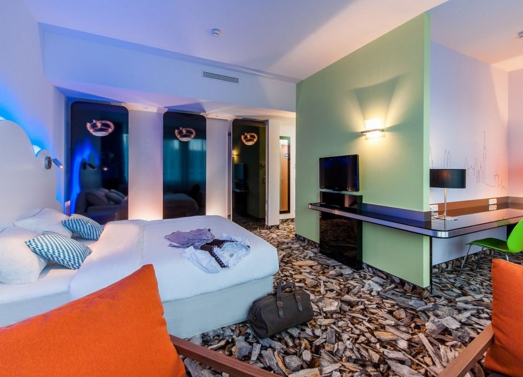 Ibis Styles Napoli Garibaldi Hotel Buitenkant foto